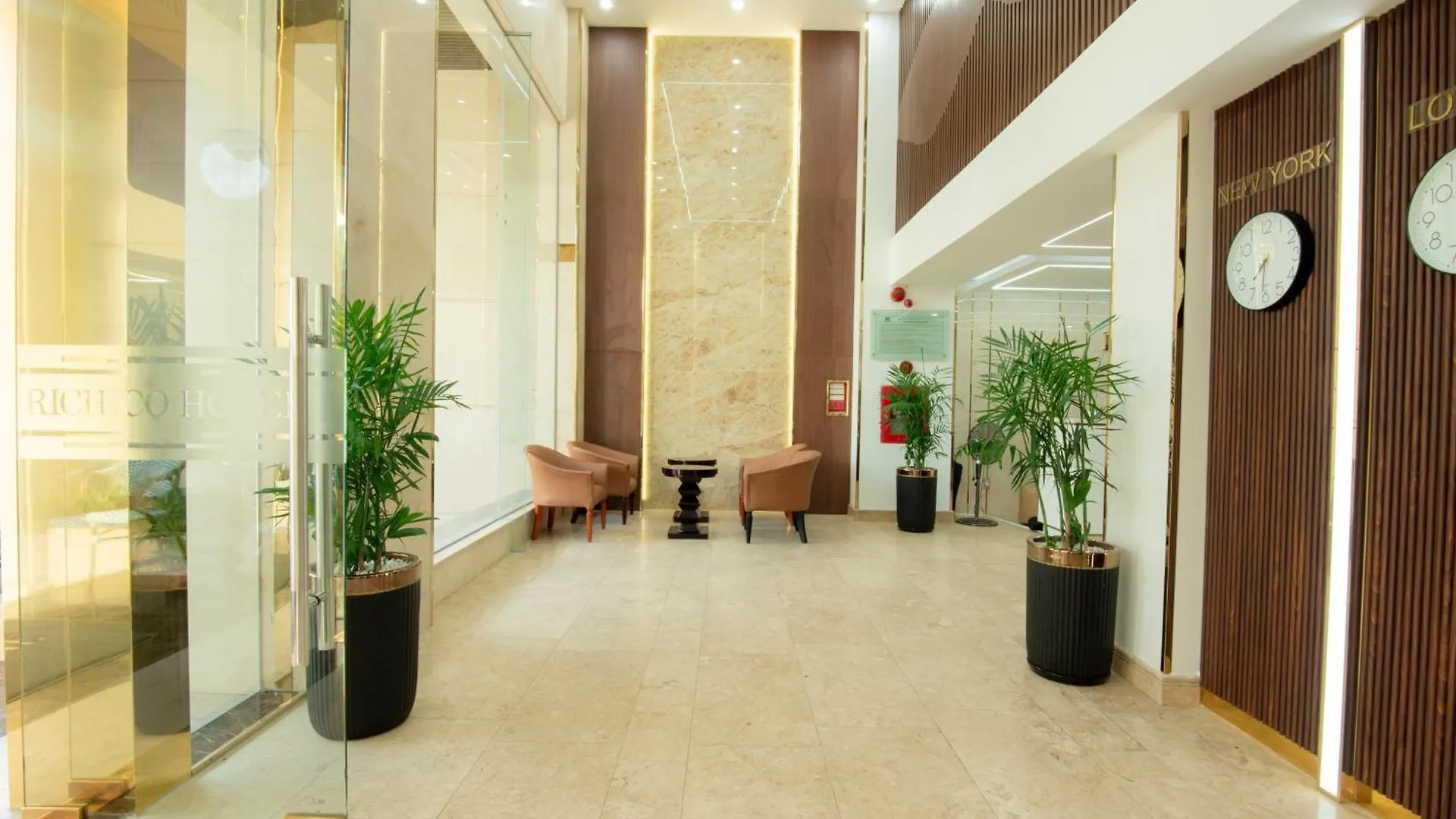 Richico Apartments And Hotel Da Nang 3*,  Vietnam